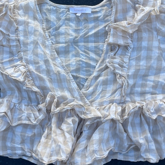 Women's Cream Ruffled Top - Picture 2 of 6